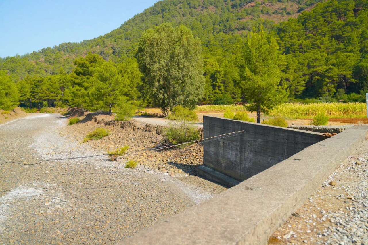 Köyceğiz’de Hasarlı Köprü Yerinde İncelendi: Çalışmalar Başlıyor 1